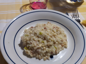 Risotto porro, crudo e asiago
