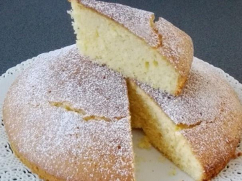 Poke cake all'arancia