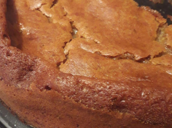 torta di cachi, mele e noci
