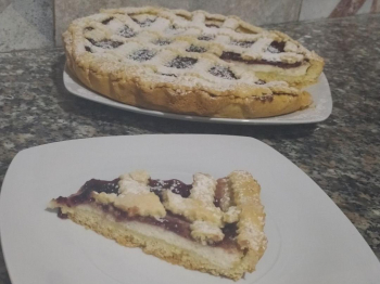 Crostata morbida con ricotta e marmellata