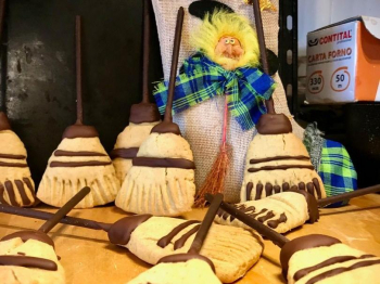 SCOPE DELLA BEFANA AL CIOCCOLATO