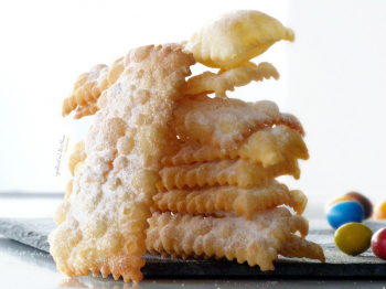 CHIACCHIERE DI CARNEVALE