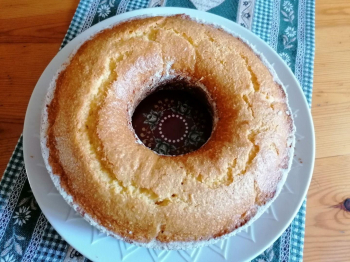 Ciambella yogurt e cocco