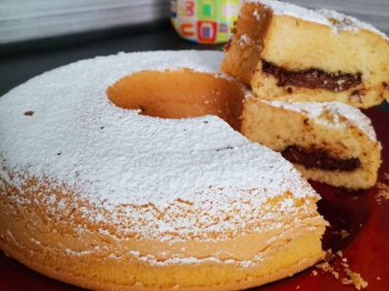 Ciambella versata alla nutella