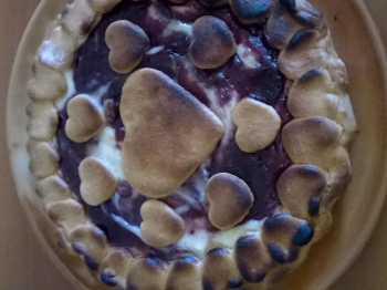 Crostata alla crema e frutti di bosco