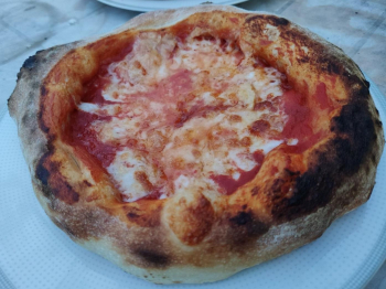 Pizza margherita