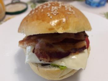 Super Burger Crispy home made
