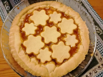 Crostata con marmellata di albicocche