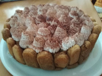 Torta di compleanno senza cottura
