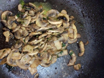 Funghi trifolati alle spezie