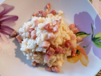 Risotto al succo di mela con pancetta