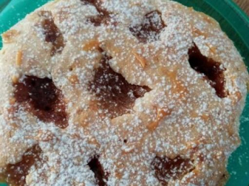 Torta di albicocca e limone con caramello salato