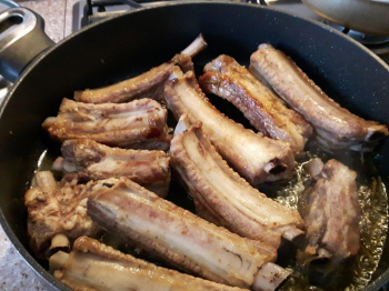 Costine di maiale arrosto