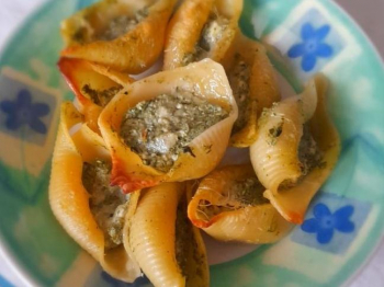 Conchiglioni ripieni
