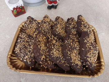 Mostaccioli ripieni al mandarino e cannella