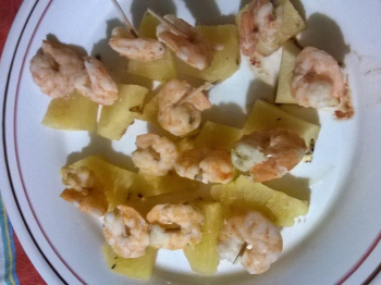 Antipasto ananas e mezzancolle