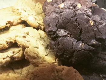 Biscotti bianchi e neri