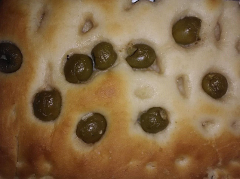 focaccia con olive