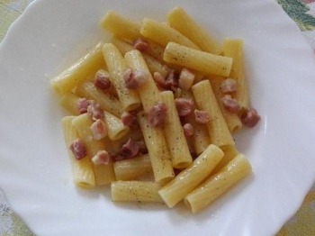 Pasta con pancetta