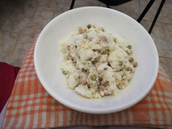 Riso con il  tonno e piselli