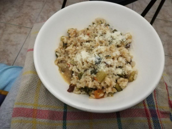 Minestrone di verdure con riso integrale