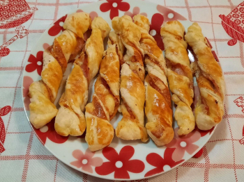 Grissini di pasta sfoglia