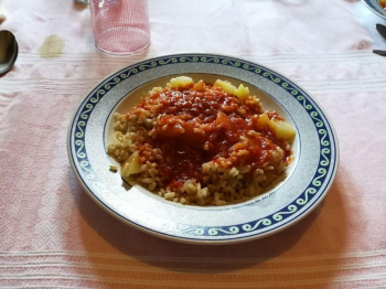 Riso integrale con il pomodoro e patate