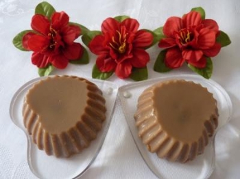 DESSERT AL CAFFÈ CON CUORE AL CIOCCOLATO