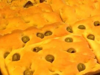 Focaccia con olive