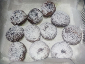 Fritti con ricotta e cioccolato