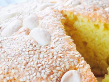 Torta soffice mandorle e sesamo