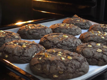 Cookies cioccolato e nocciole