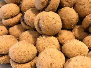 Baci di dama al cioccolato