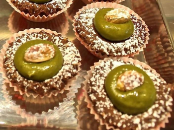 Muffins cioccolato e crema al pistacchio