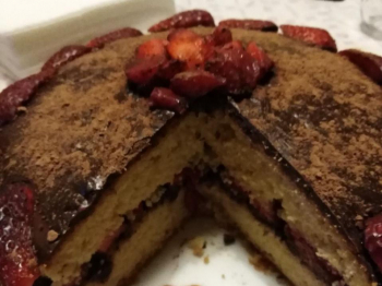 Torta cioccolato e fragole 🍓