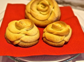 Rose di frolla