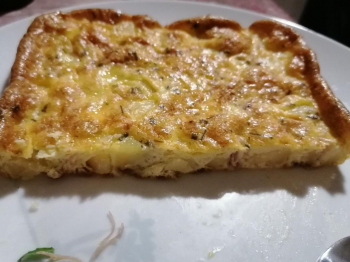 Frittata di patate e speck al forno