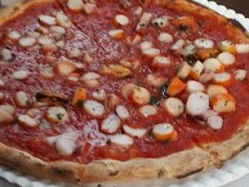 Pizza ai frutti di mare