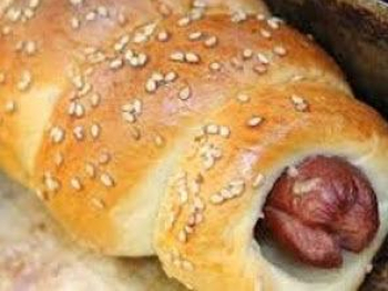 Rotolini ai wurstel