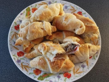 Cornetti prosciutto cotto e funghi