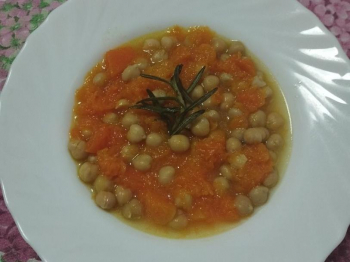 Zuppa di ceci e zucca