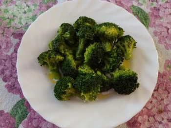 Broccoli al vapore