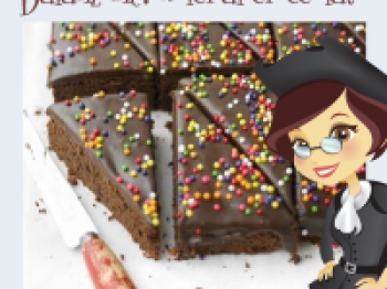 Torta di Carnevale al cioccolato colorata