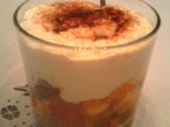 Crema di ricotta al latte di mandorle con pesche