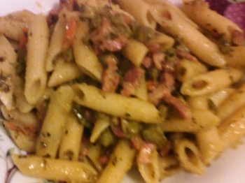 pasta asparagi, zucchine e pancetta