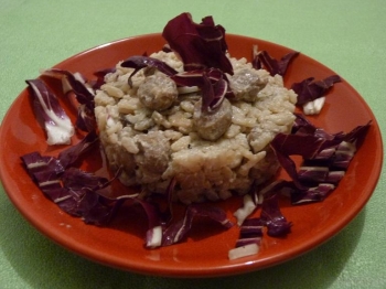 RISOTTO CON SALSICCIA  RADICCHIO E PHILADELPHIA
