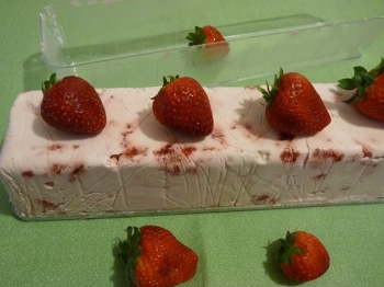 SEMIFREDDO ALLE FRAGOLE