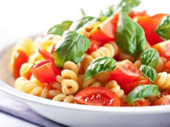 fusilli con pomodoro