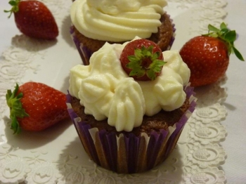 Muffin  o cupcake - alle fragole senza uova