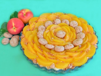 Morbida all'amaretto e pesche
